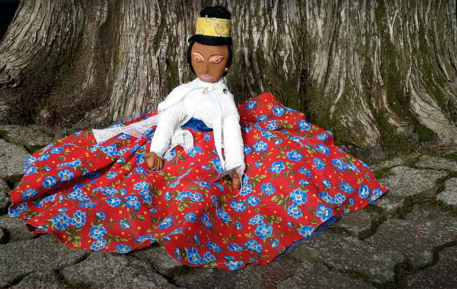 Calunga Rainha a boneca sagrada do maracatu ayla arte em bonecas