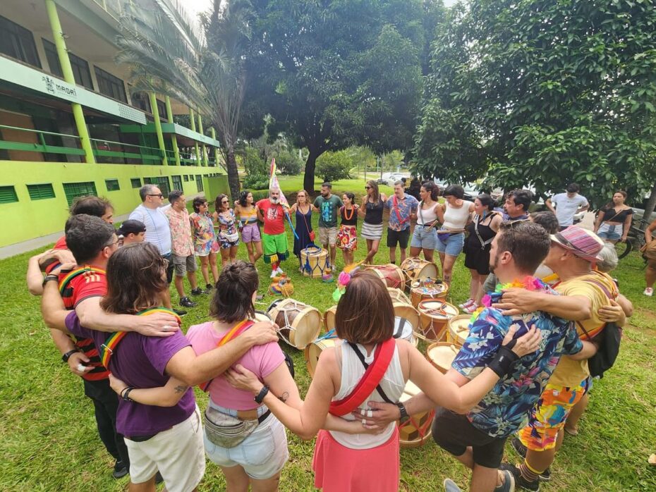 vivendo e batucando_maracatuteca_maracatu_grupo percussivo_brasilia_df1