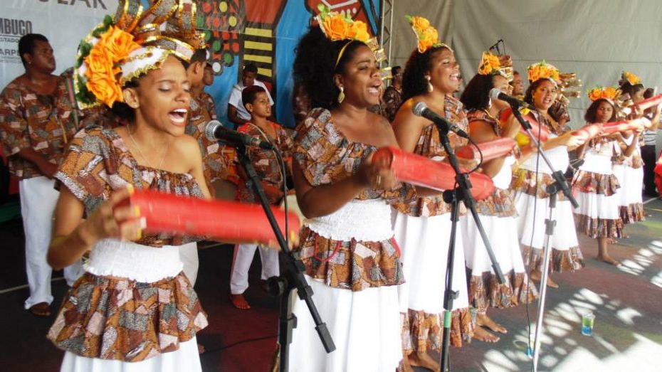 Maracatu Nação Cambinda Estrela Chão de Estrelas PE 16