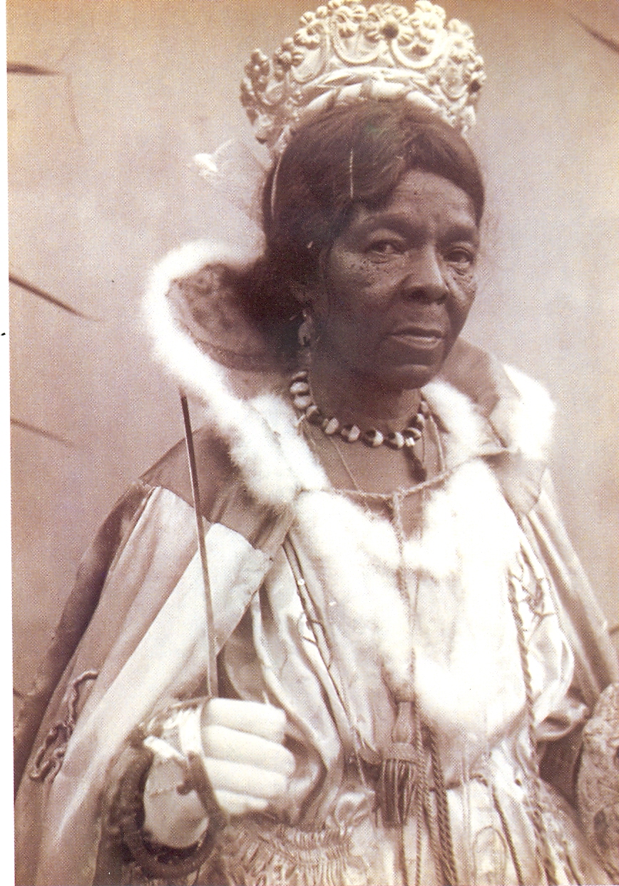 maracatu_nacao_baque_virado_lendas_personalidades_rainha_dona_santa_respeito_negra_dona_julia_museu_maracatuzeiro_maracatuzeira_maracatuteca